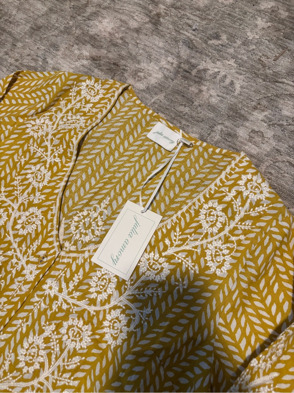 NWT! Chloe Caftan Saffron Dress women’s medium - Picture 7 of 7